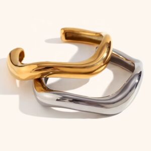 Omiro bangle